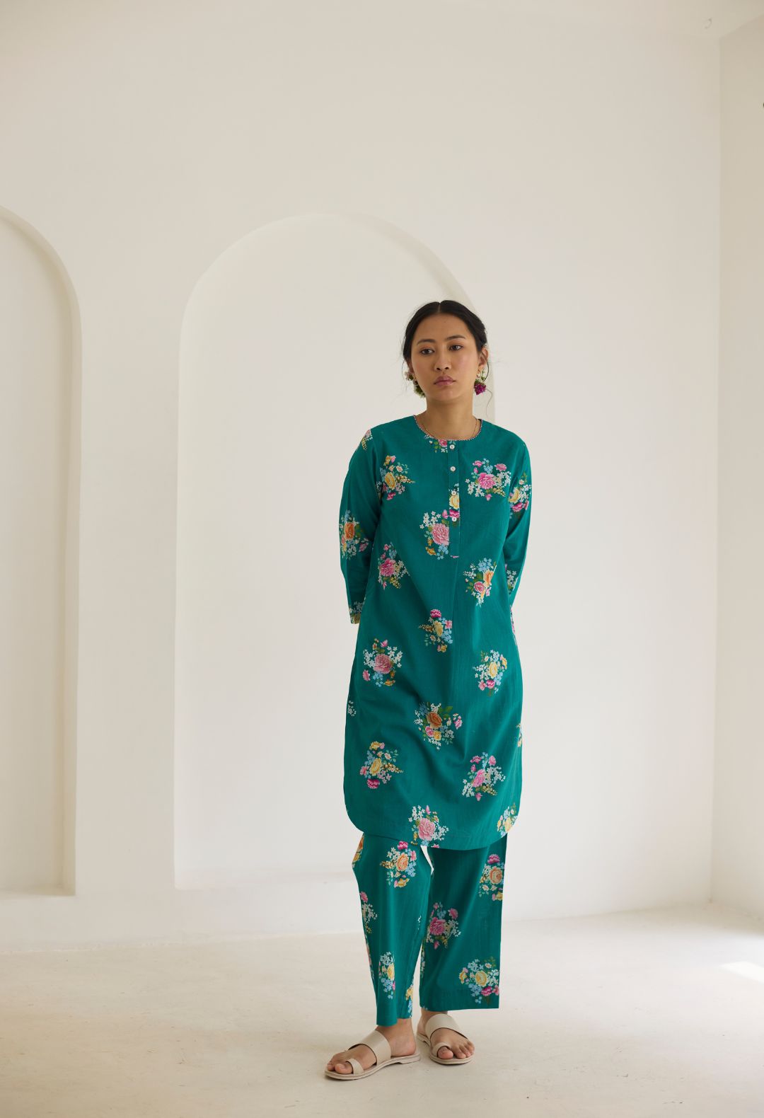 Sage Green Floral Bunch Mid Kurta Set