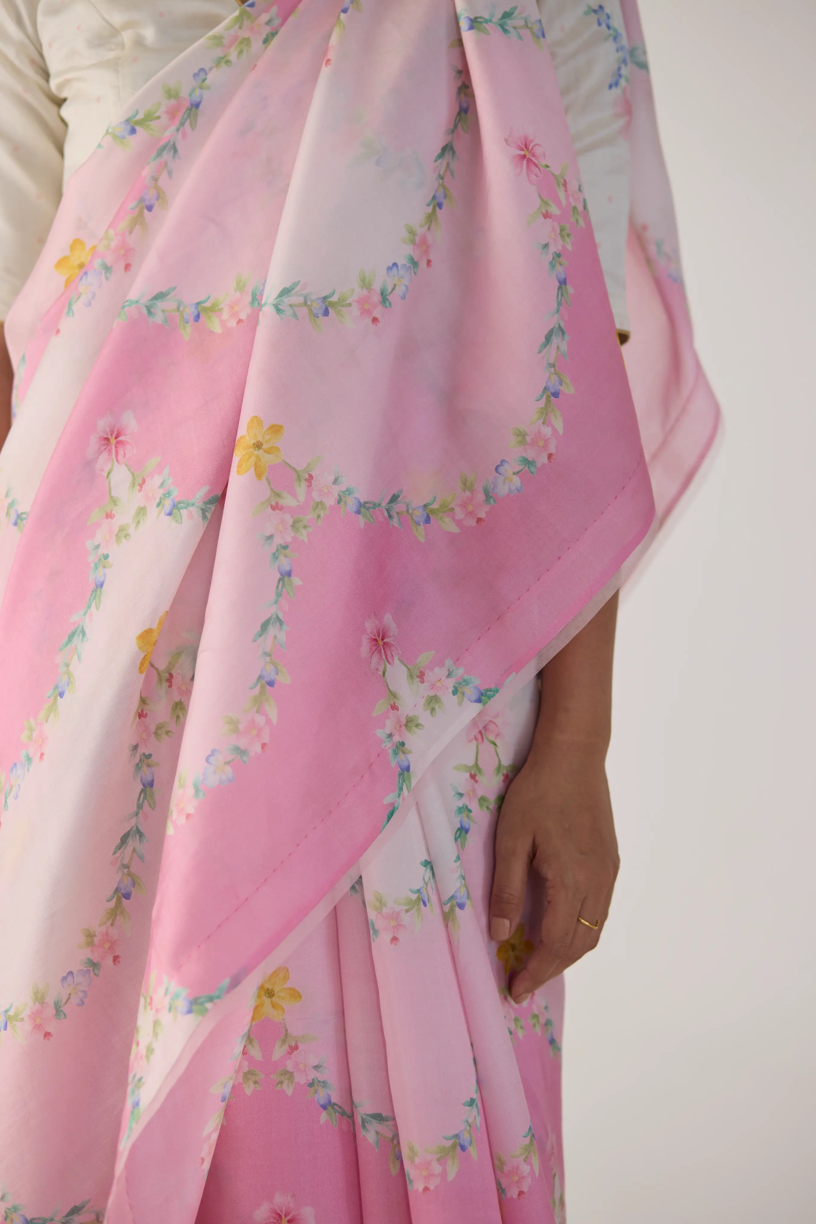 Gulmarg Mulberry Organza Silk Sari