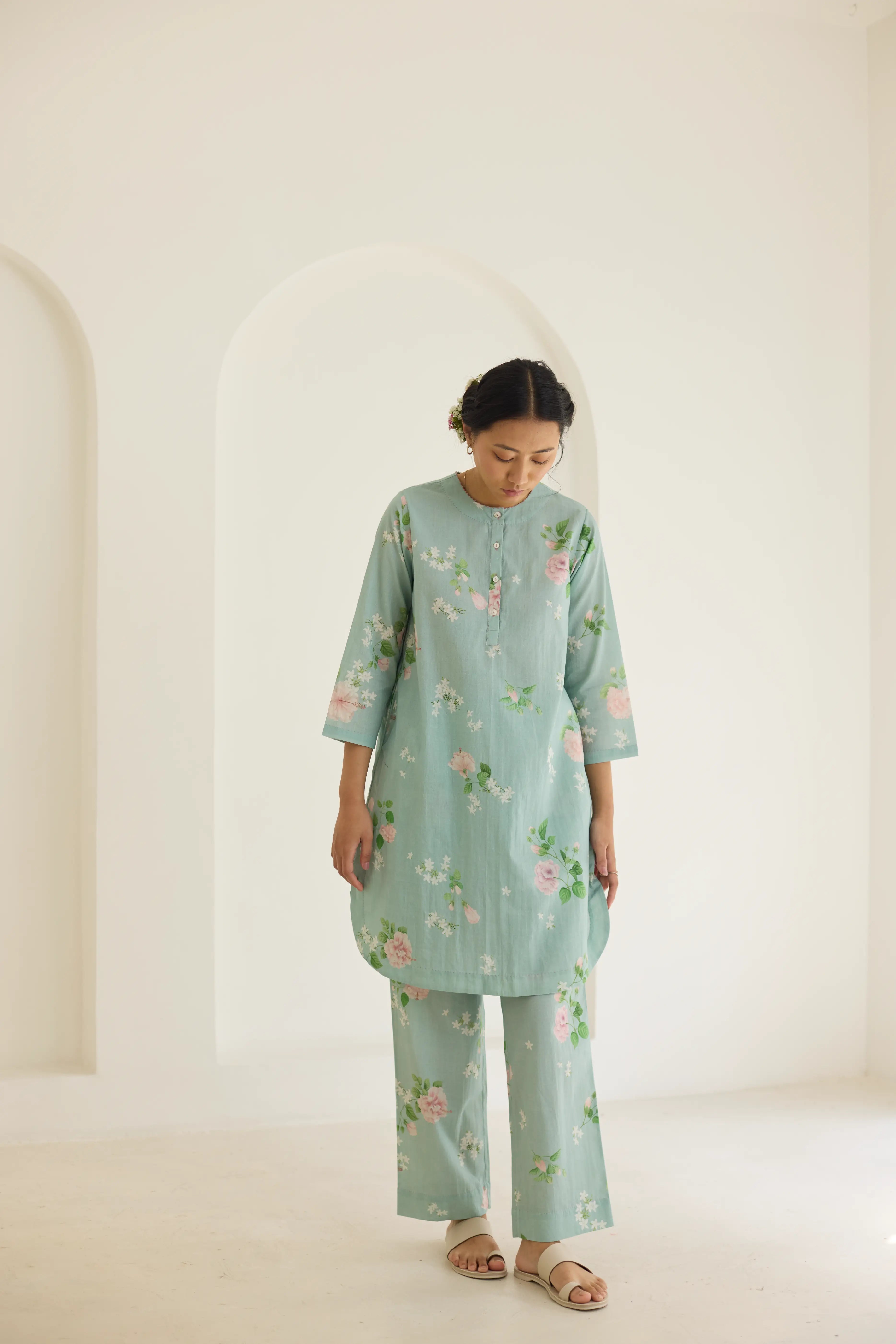 Pistachio Hibiscus Short Kurta Set