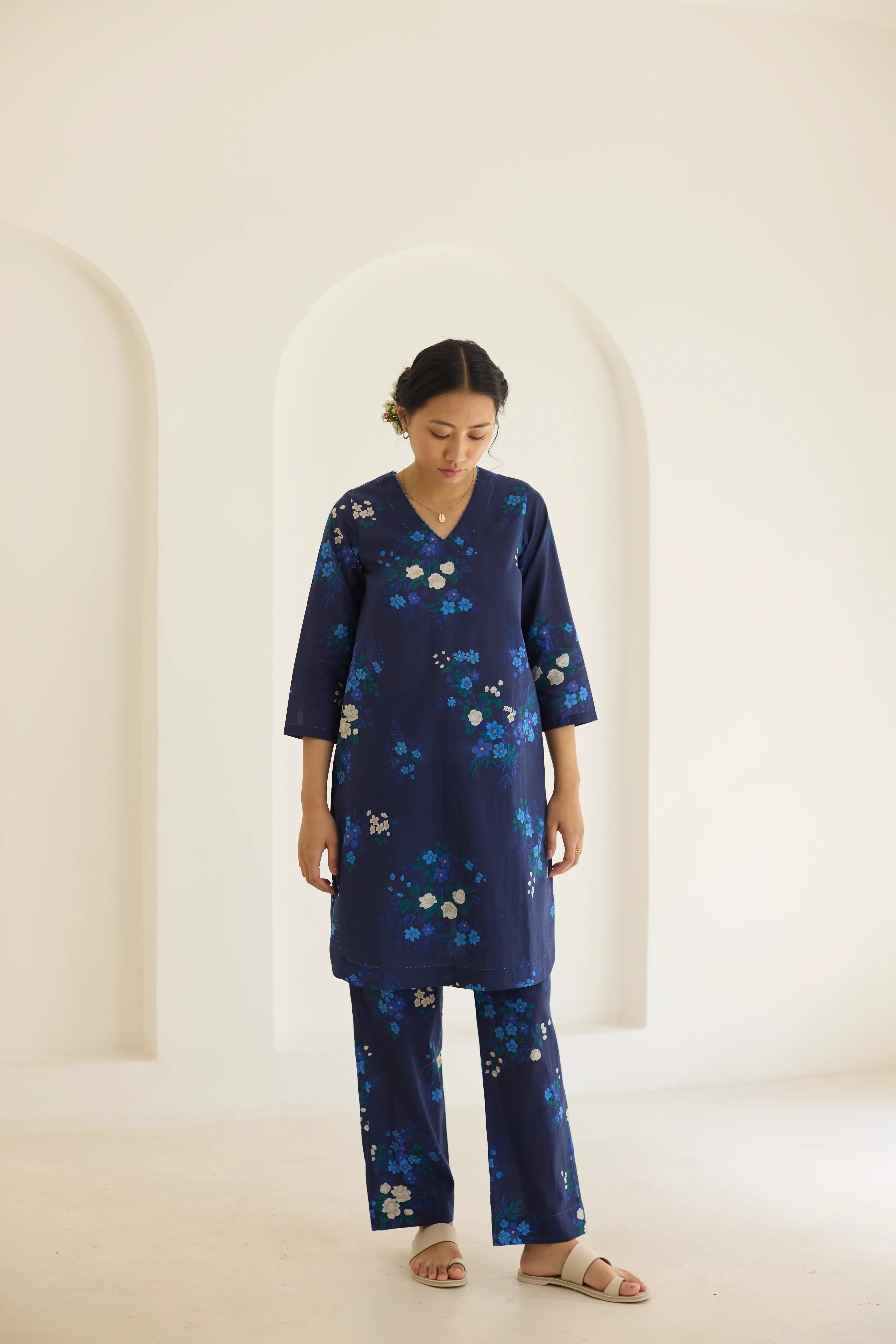 Midnight Jasmine Short Kurta Set - V neck