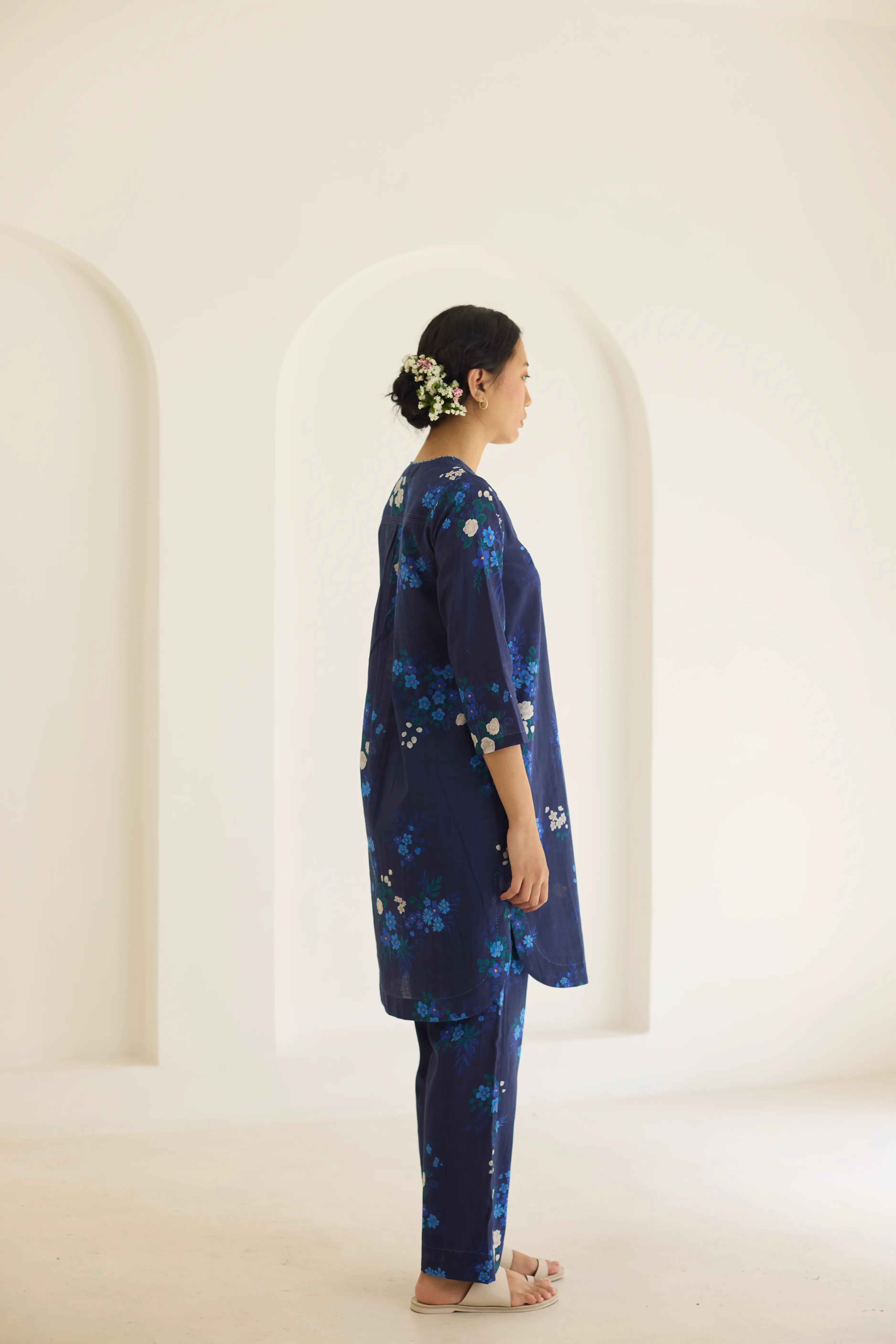 Midnight Jasmine Short Kurta Set - V neck