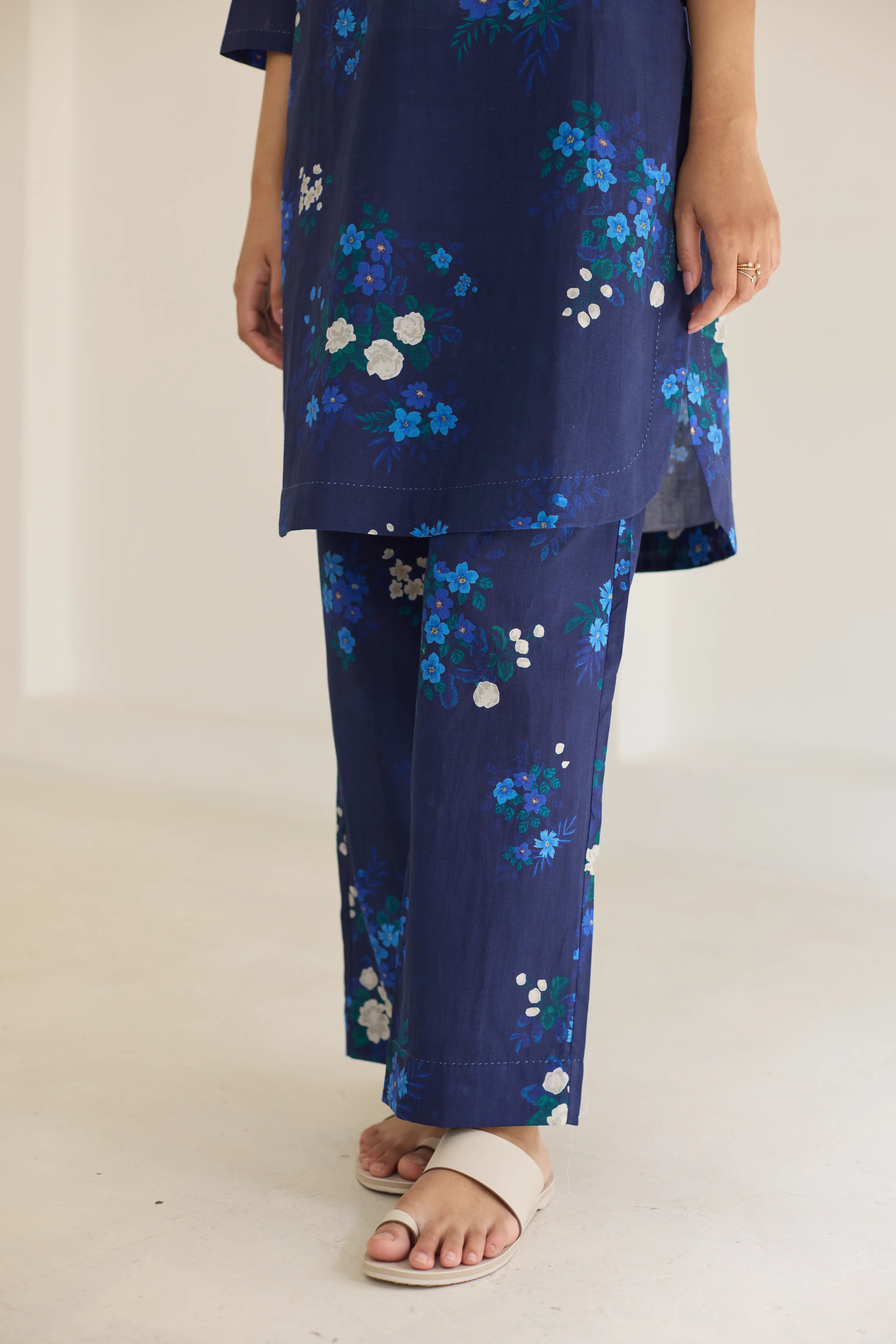 Midnight Jasmine Short Kurta Set - V neck