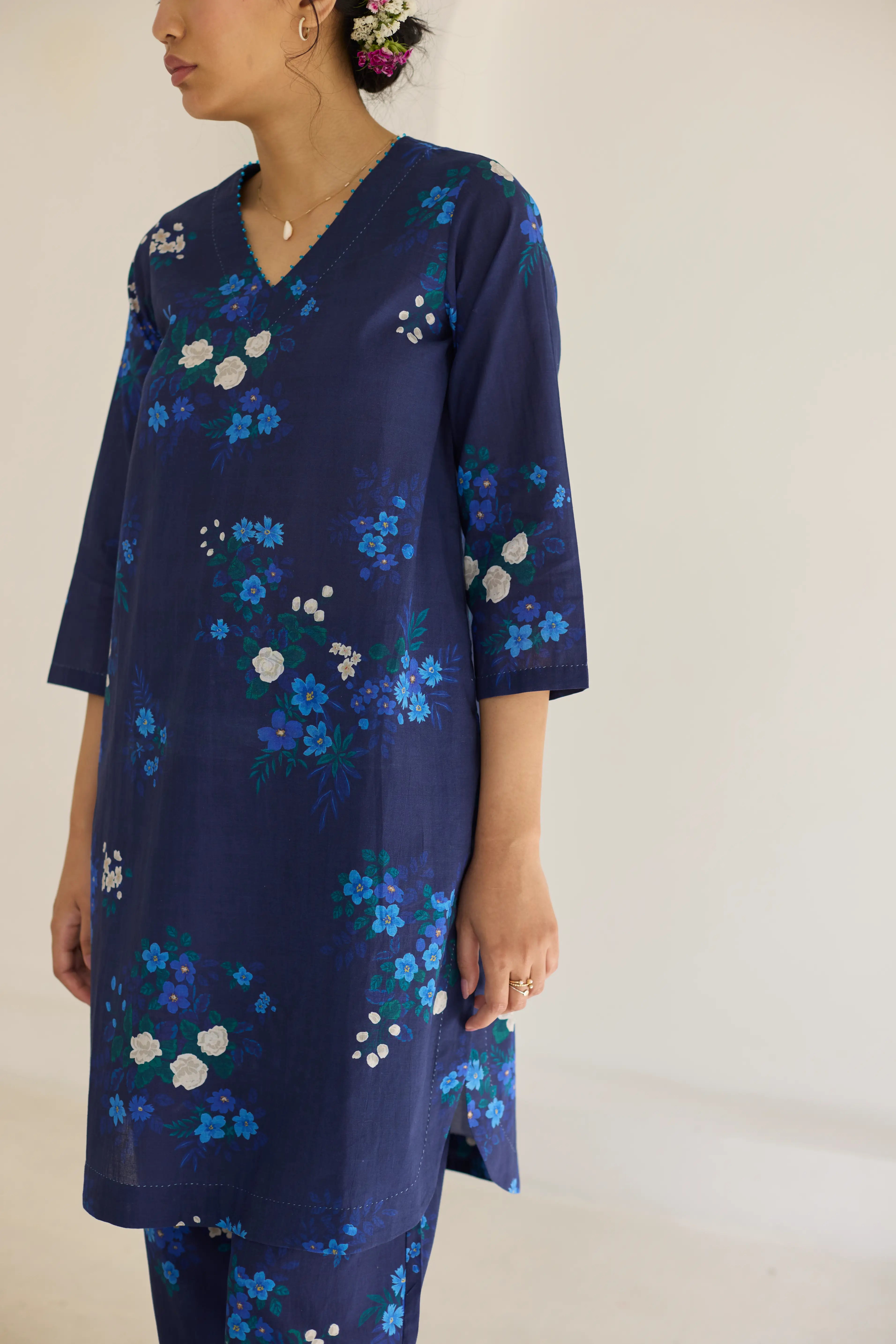 Midnight Jasmine Short Kurta Set - V neck