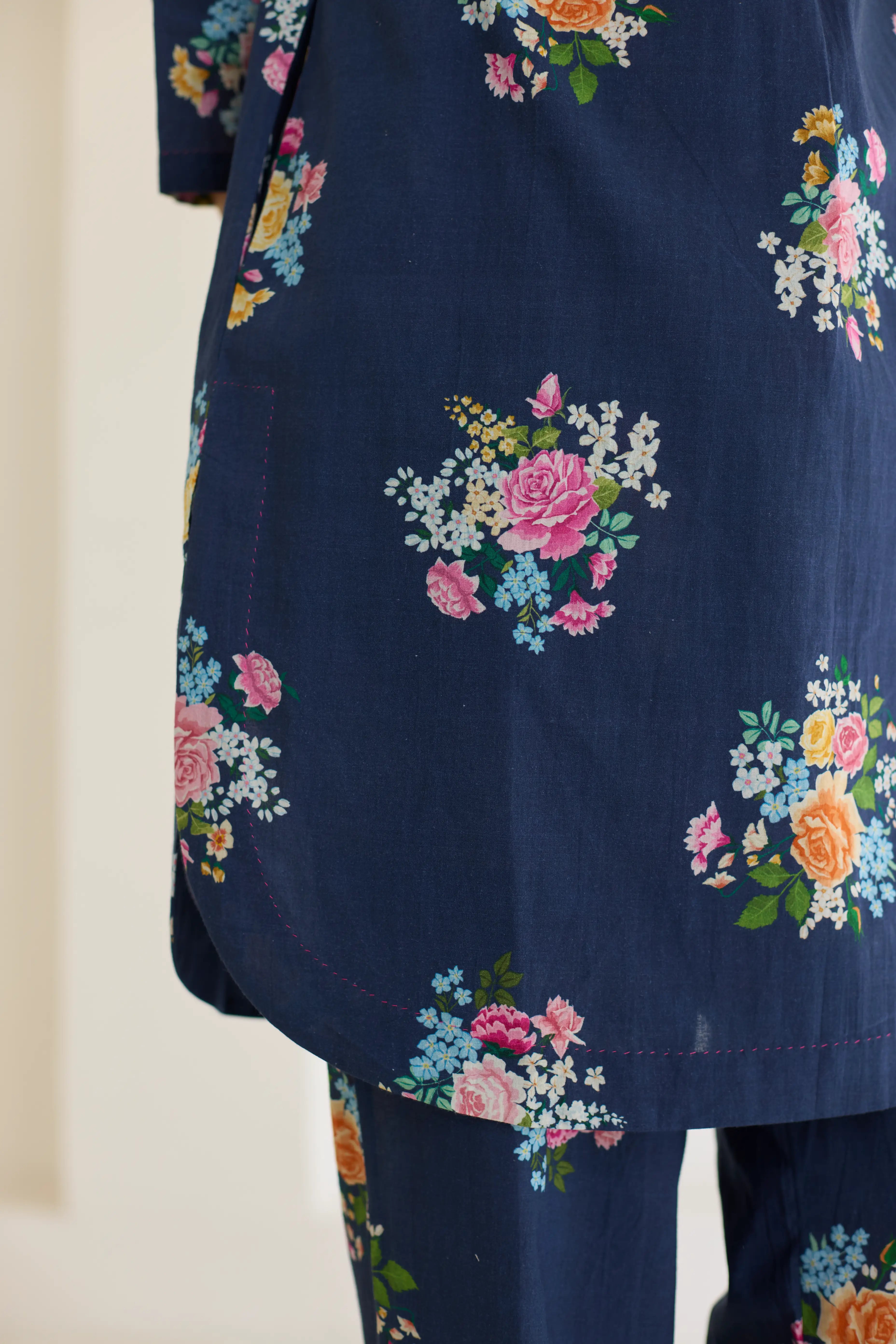 Deep Blue Floral Bunch Mid Kurta Set