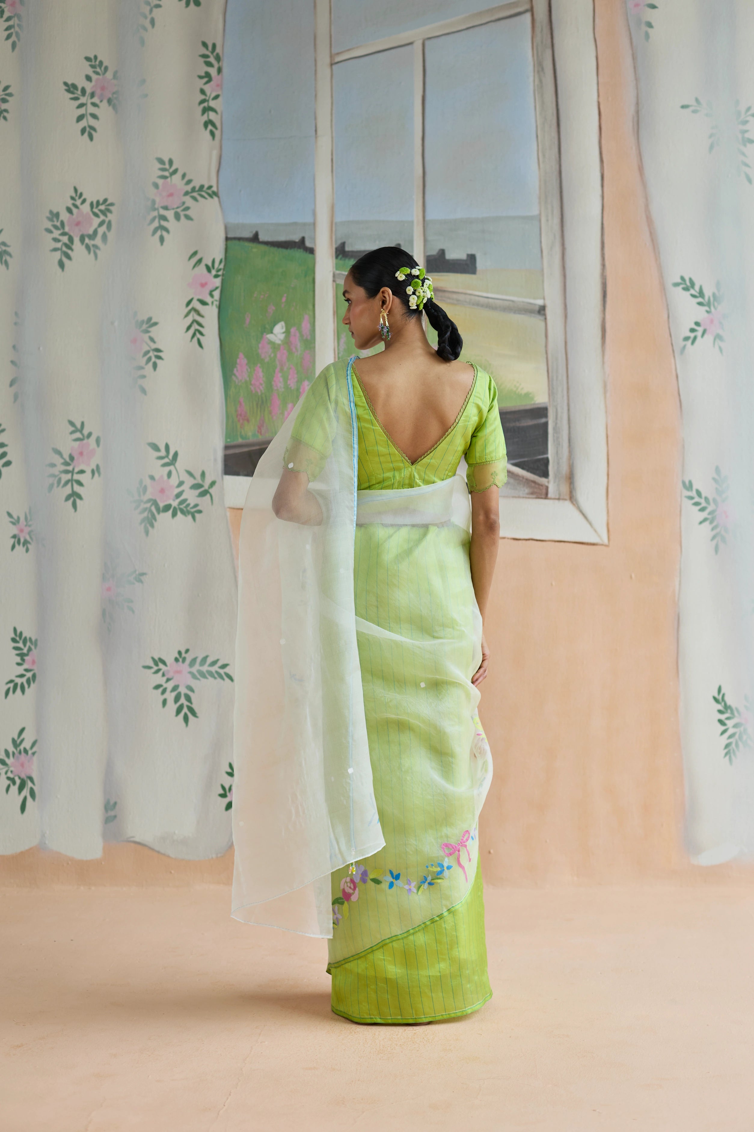 Garland Jamdani Sari
