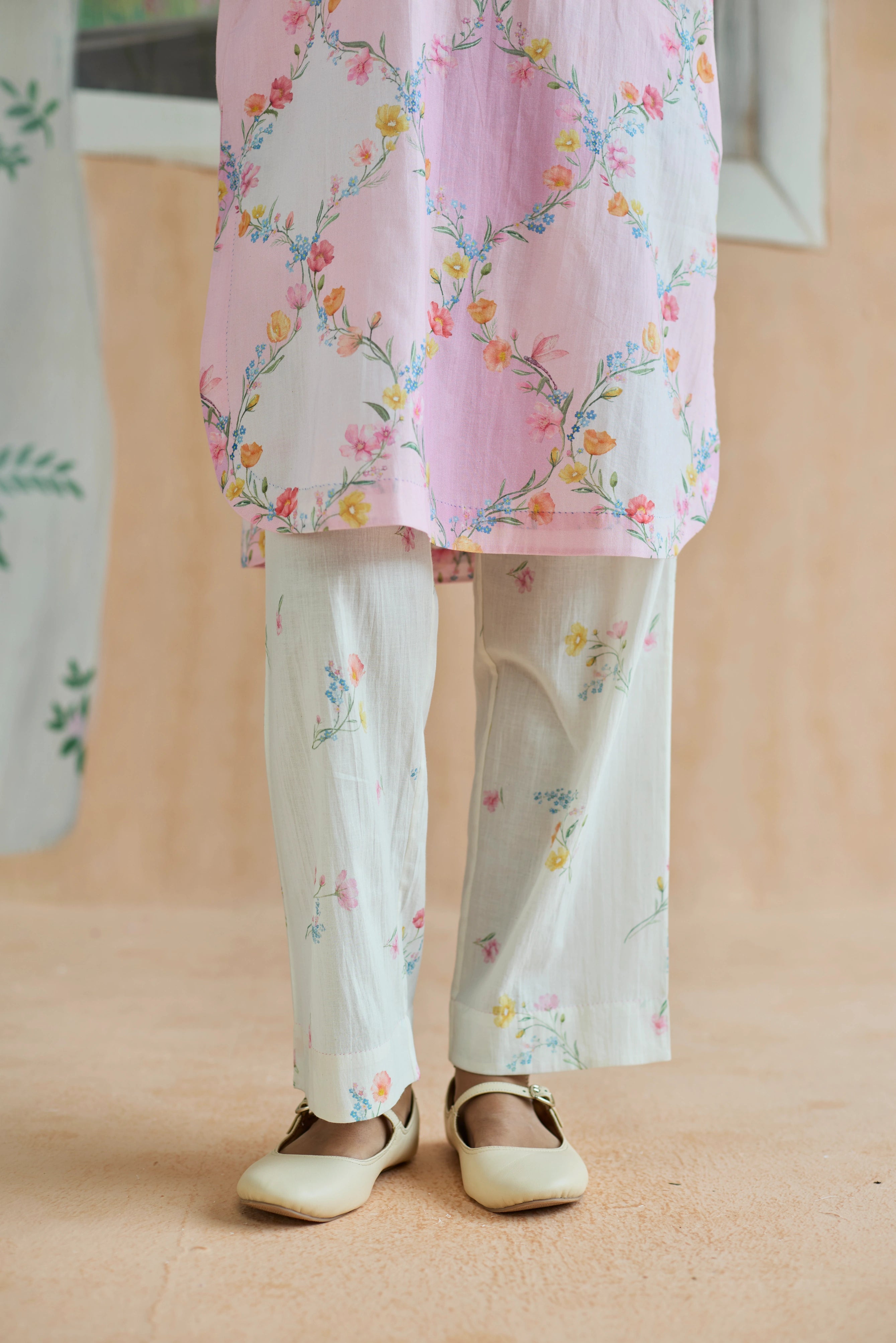 Drift and Dream Mid Kurta Set