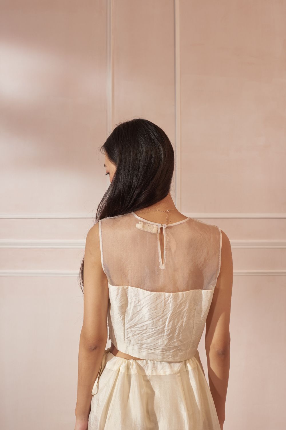 Mist Blouse without Sleeve