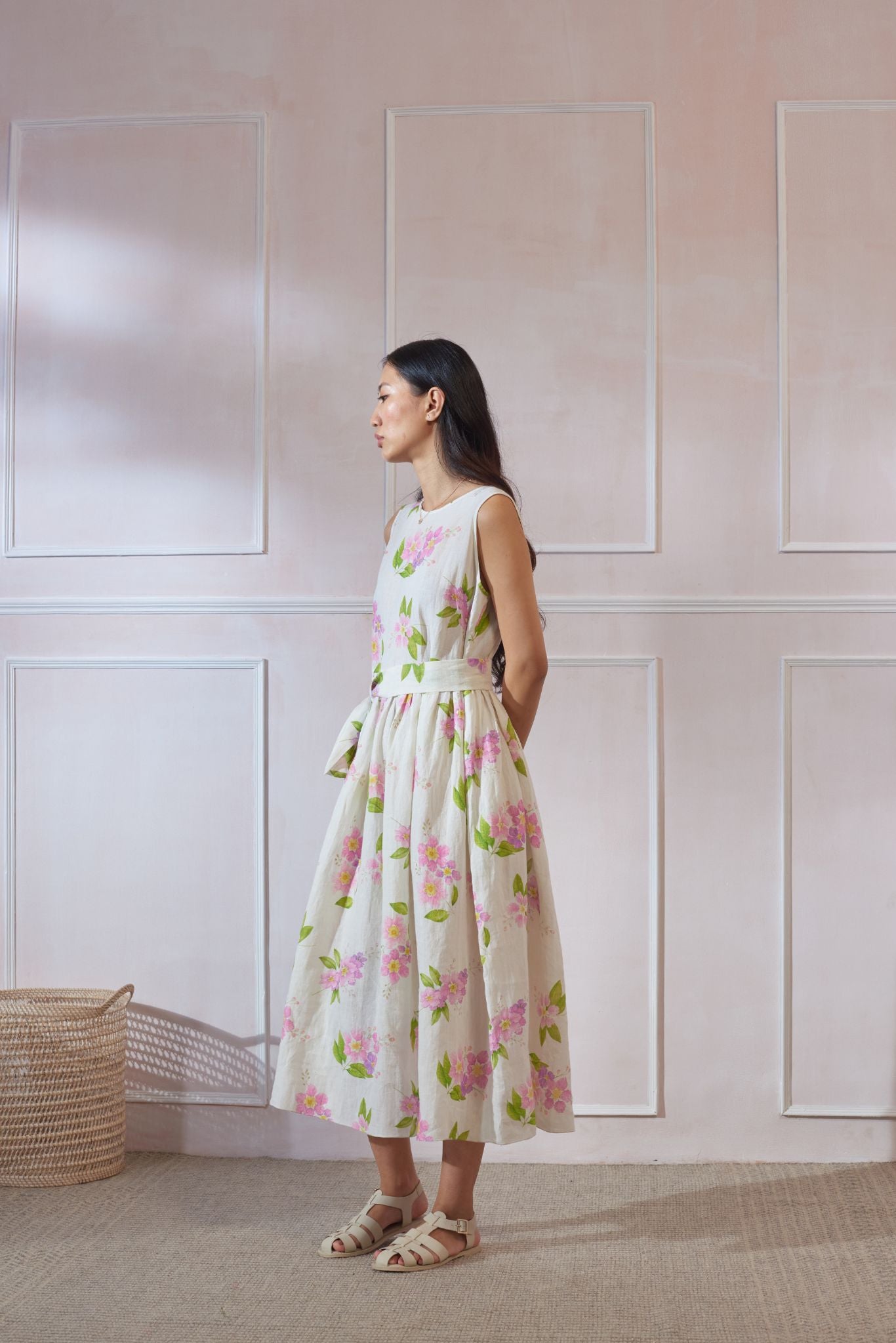 Off White Jarul Linen Sari main image 1