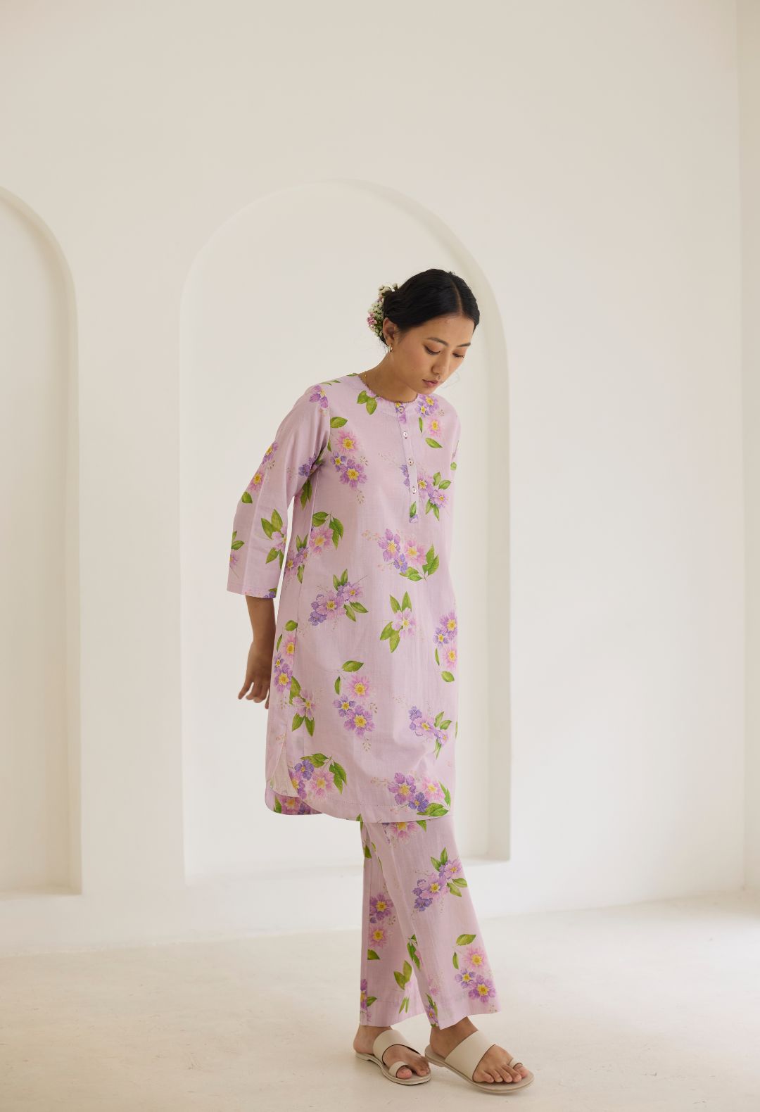 Lilac Jarul Short Kurta Set