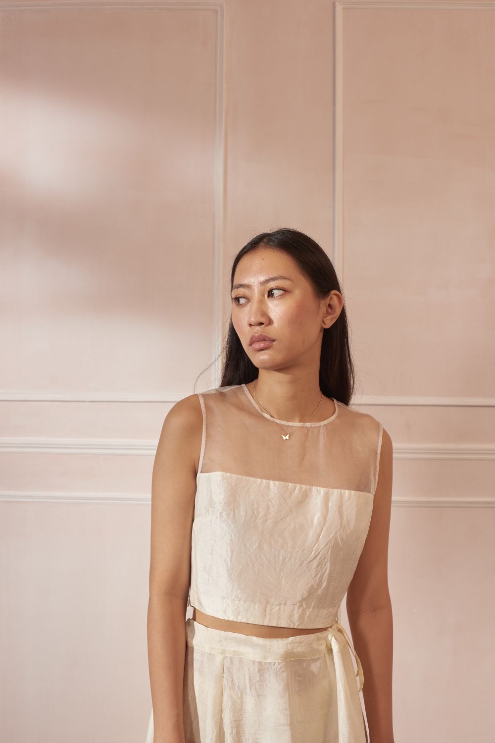 Mist Blouse without Sleeve