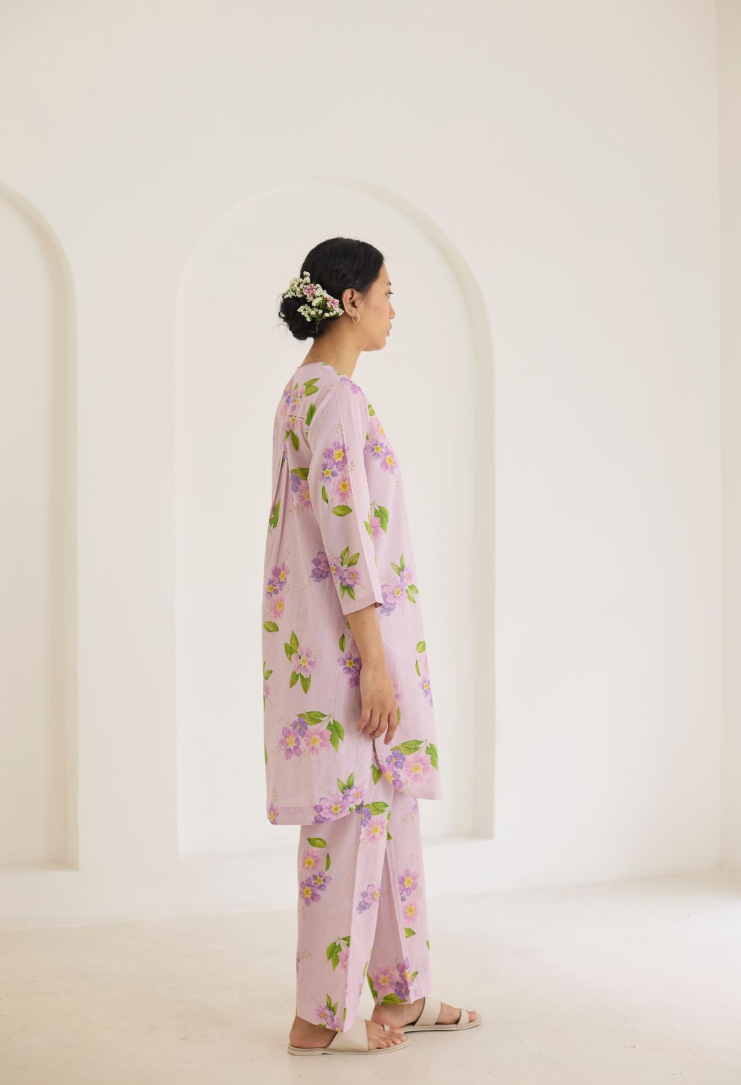 Lilac Jarul Short Kurta Set