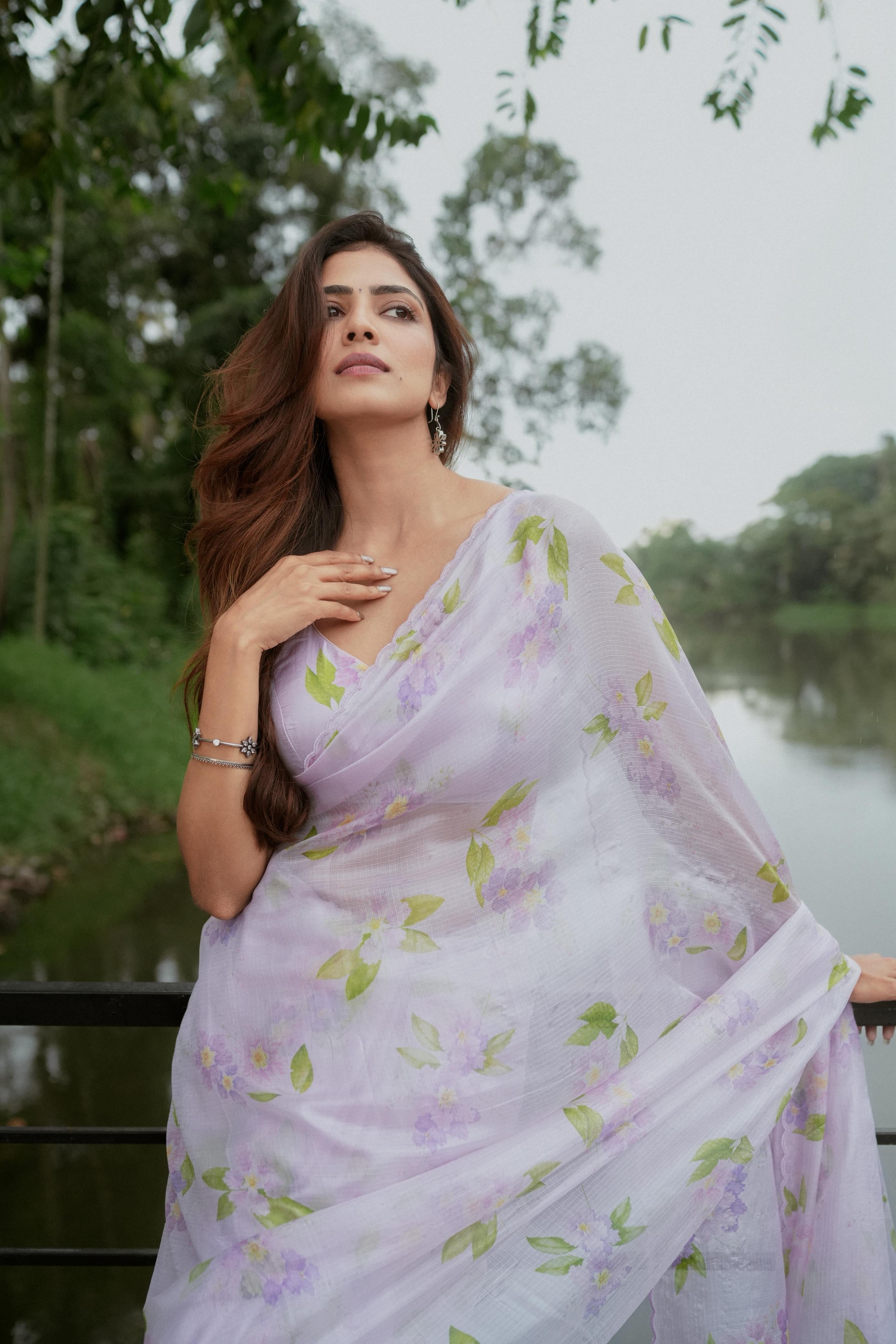 Malavika Mohanan in  Jarul Kota Silk Sari