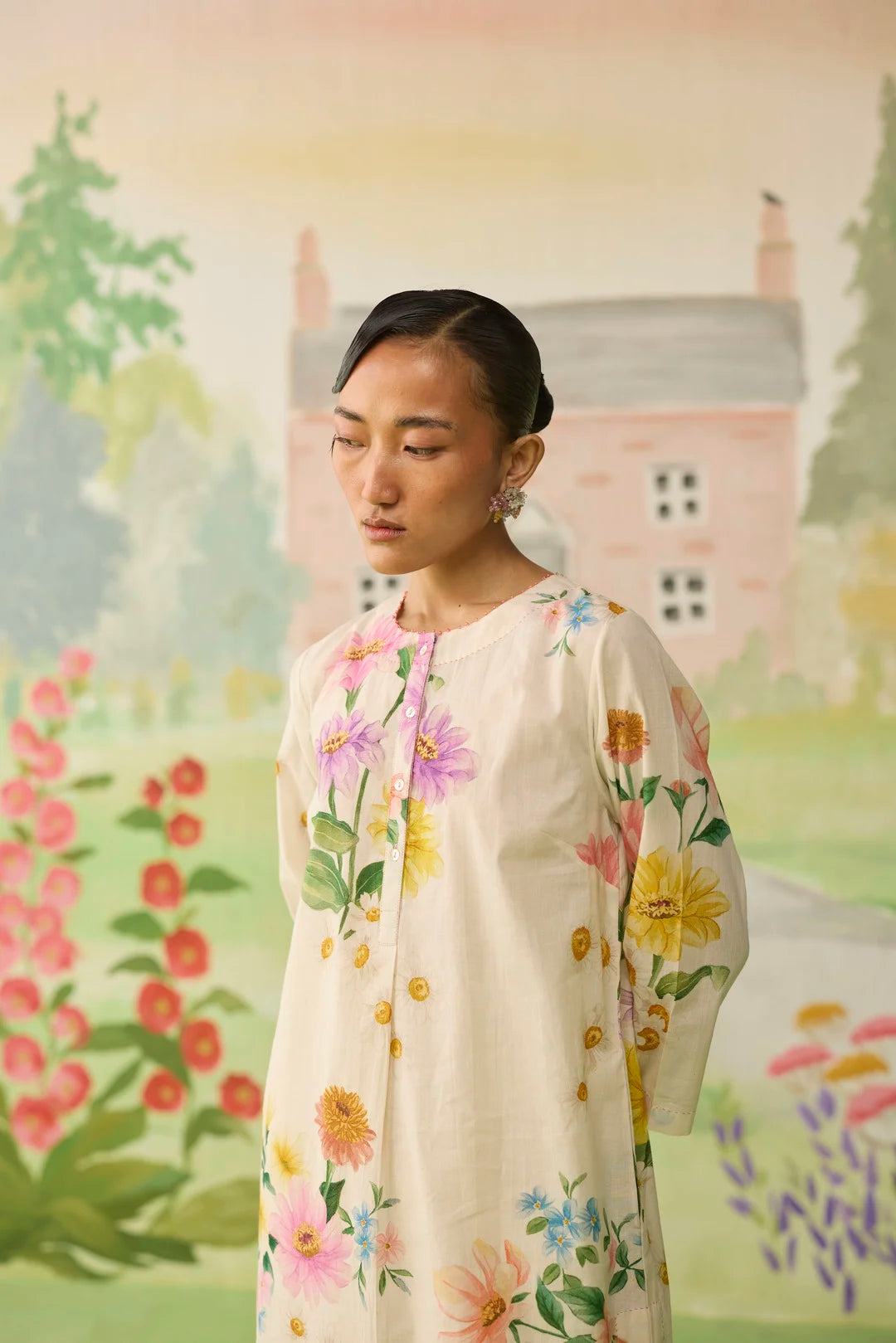 Off-white Daisy Long Kurta Set
