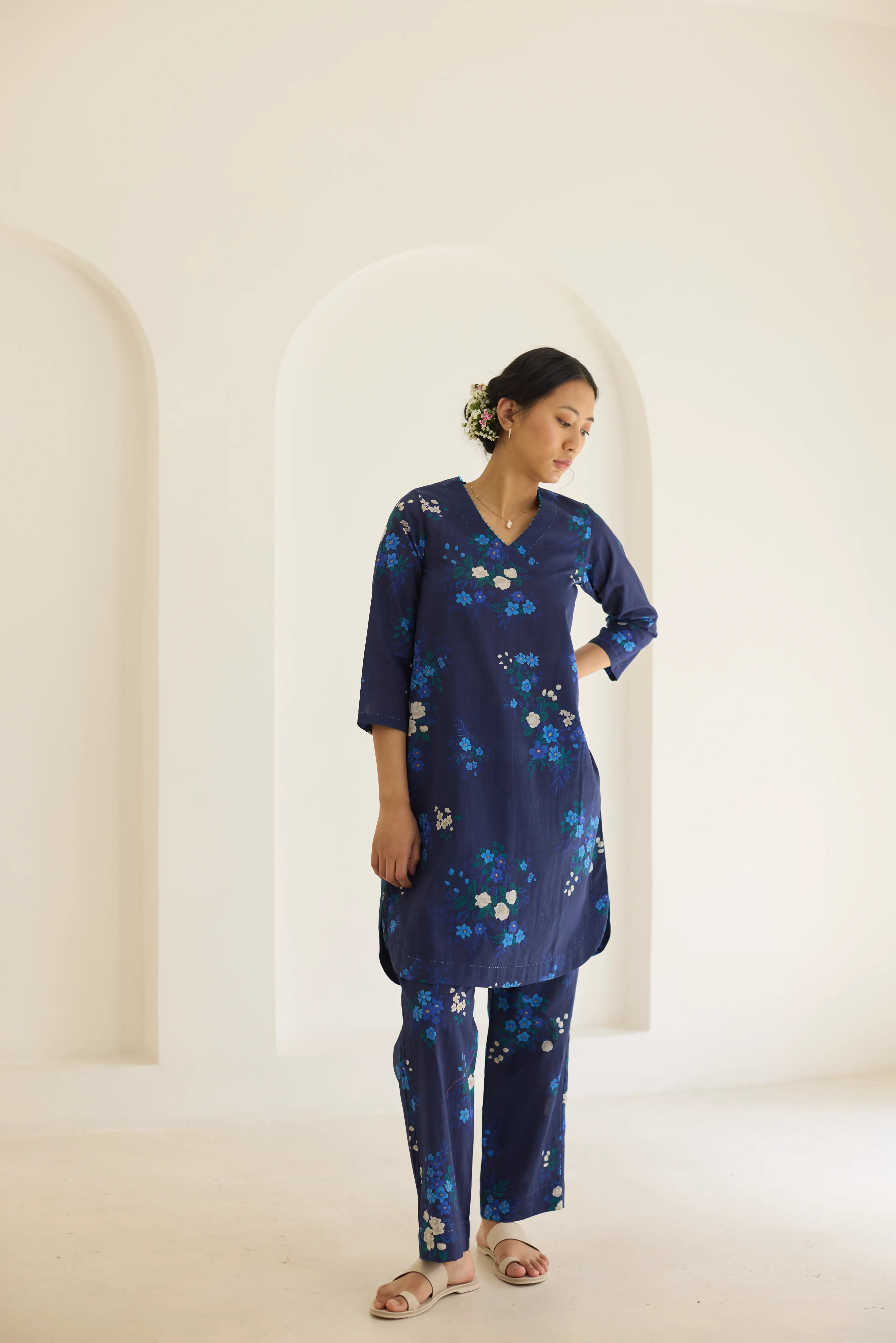 Midnight Jasmine Short Kurta Set - V neck