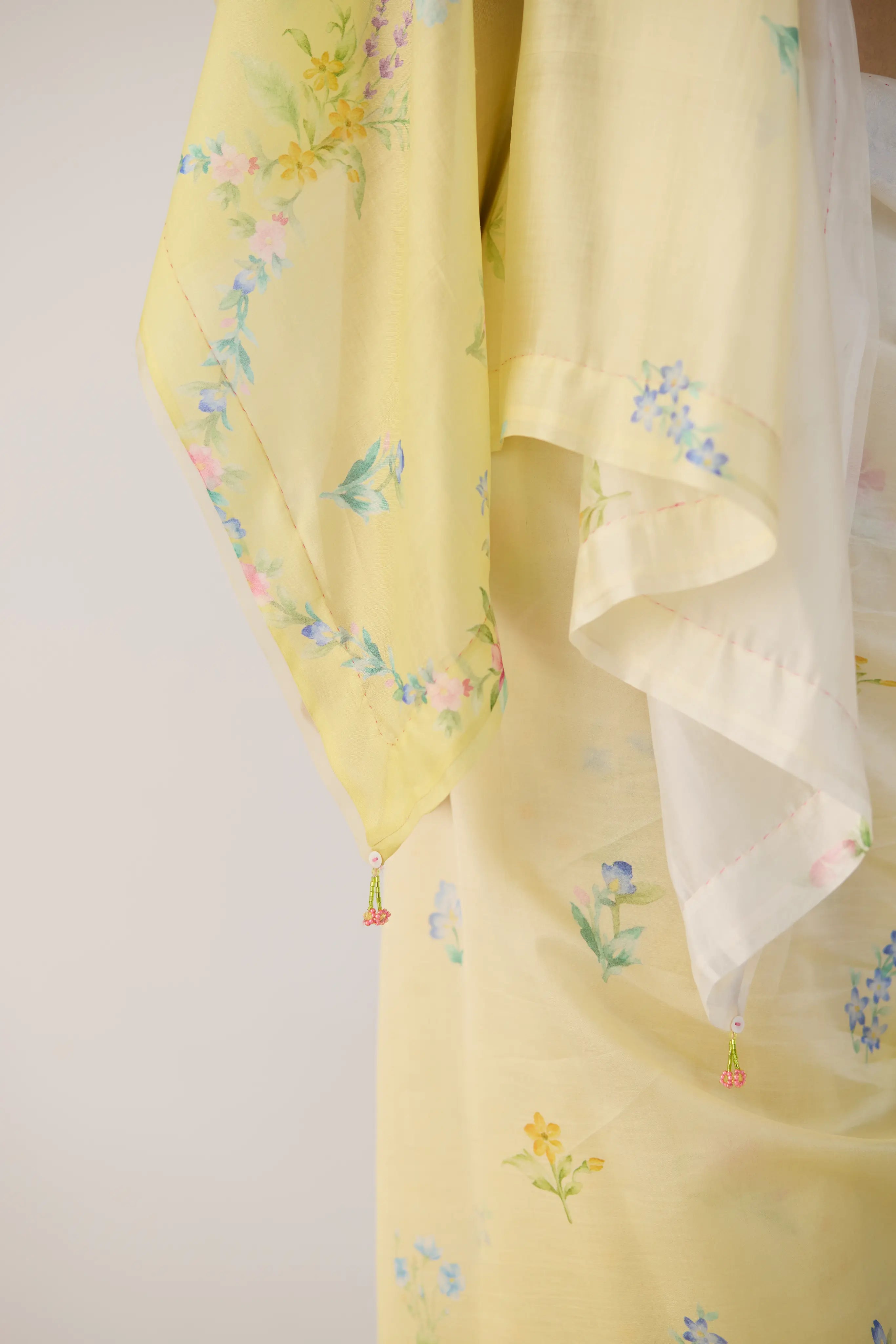 Clover Field Mulberry Organza Silk Sari