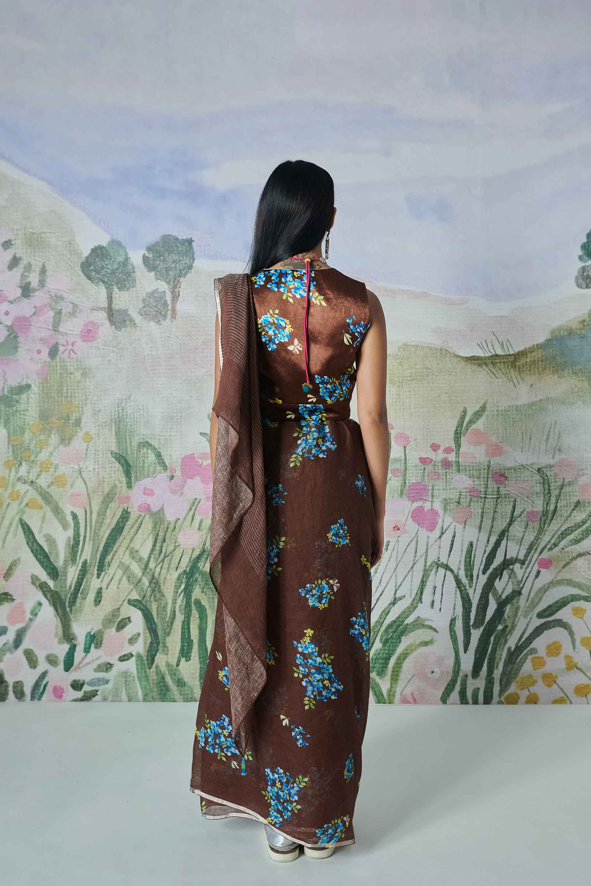 Nadiya Paar Linen Brown Sari with blue floral Print