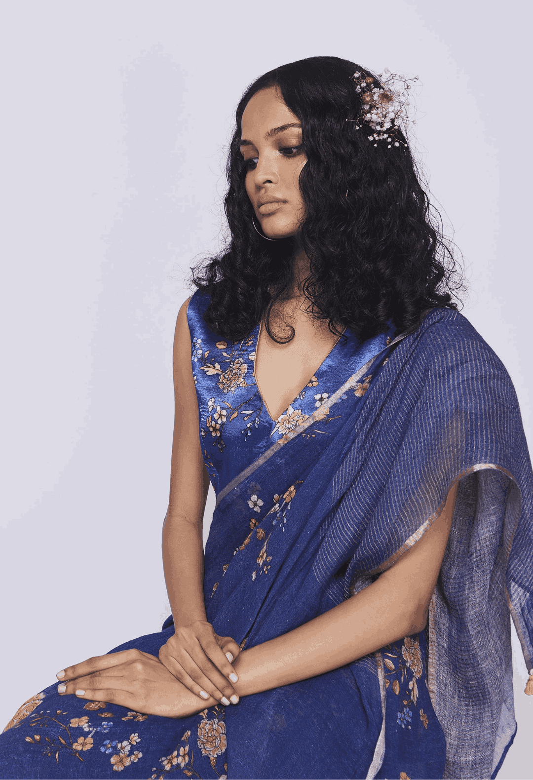 V Neck Satin  Blouse, Sleeveless Blue Bouquet