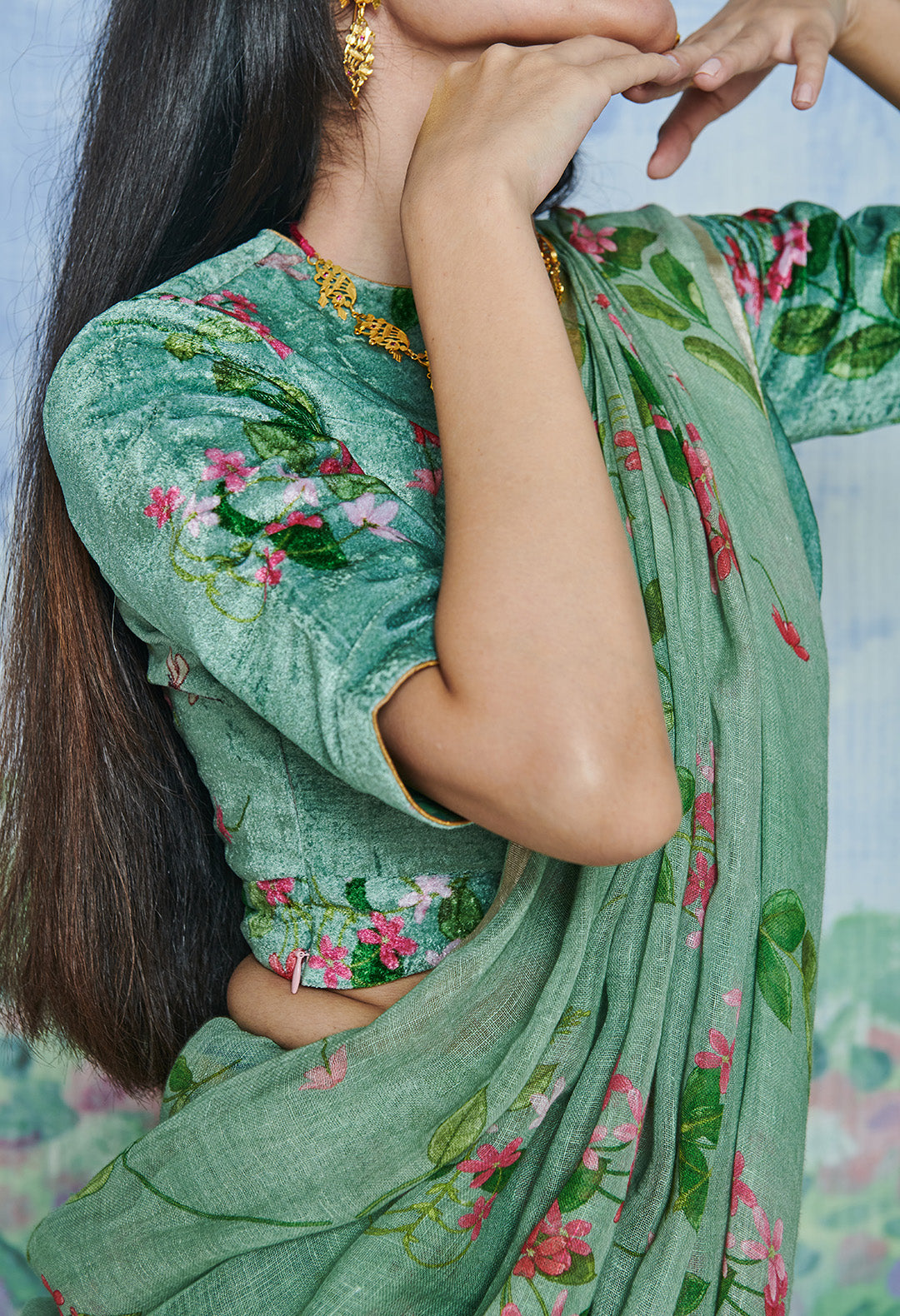 Round Neck Velvet Blouse Rangoon Creeper Wasabi Green