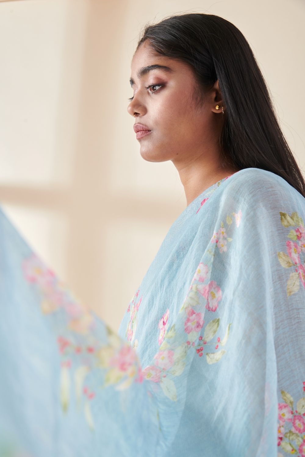 Petunia Linen Silk Sari
