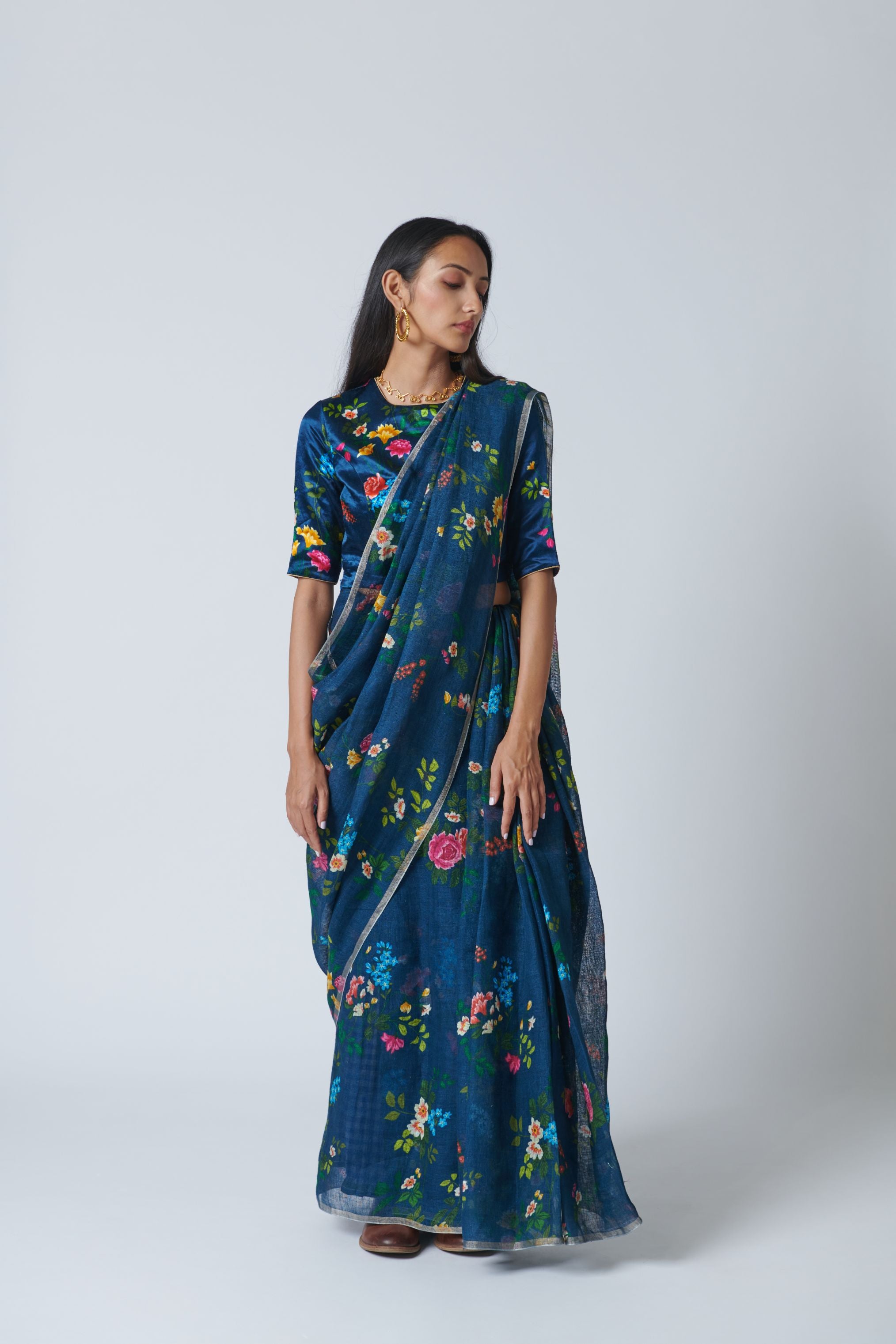 Midnight Trellis Linen Sari