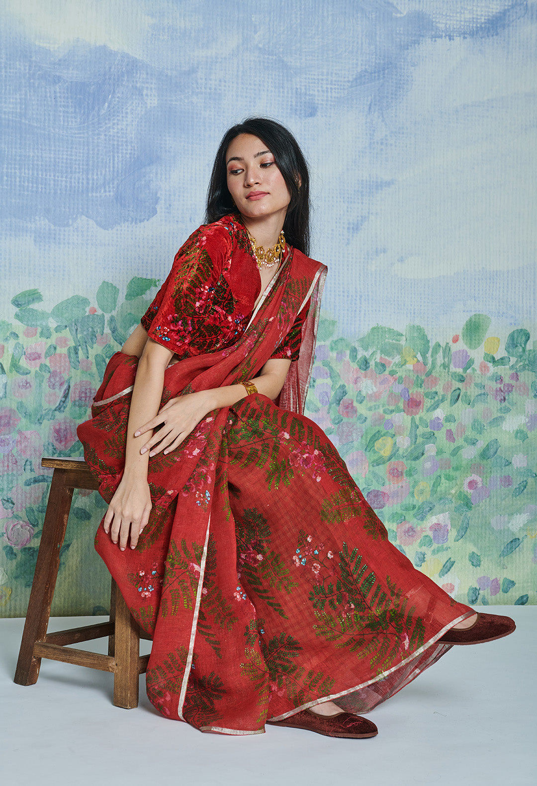 Nadiya Paar Red and Green linen Sari