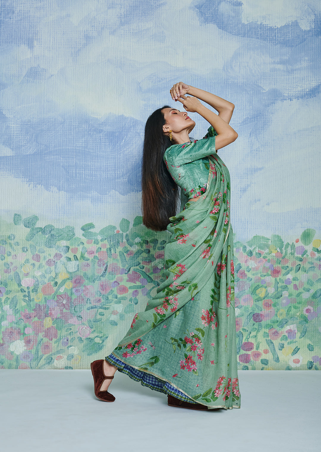 Rangoon Creeper Wasabi Linen Sari