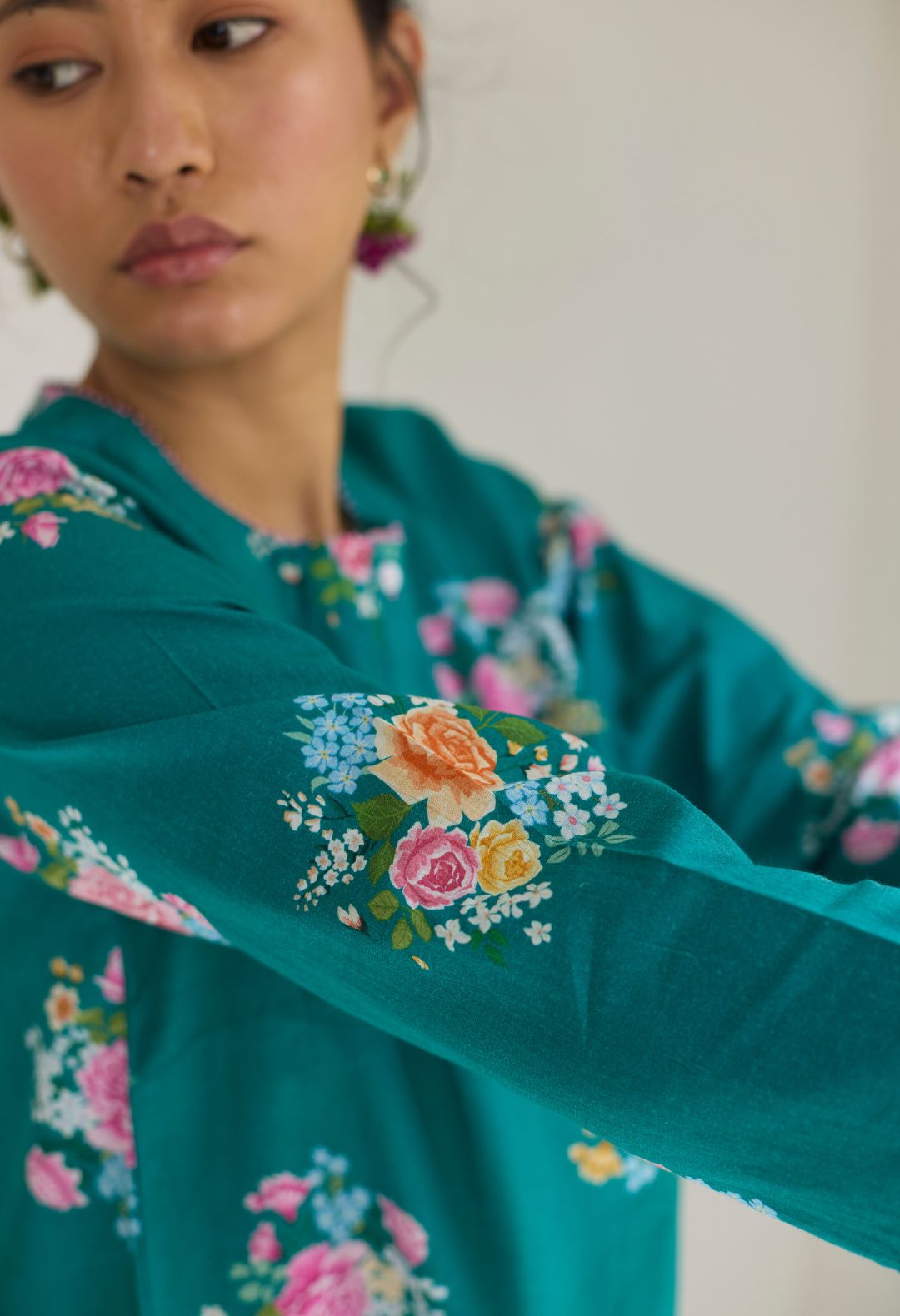 Sage Green Floral Bunch Mid Kurta Set