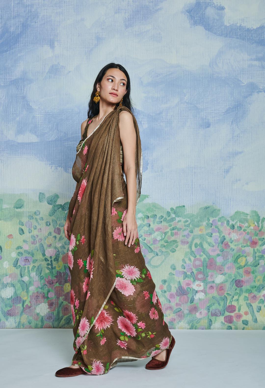 Dahlia Khaki Linen Sari