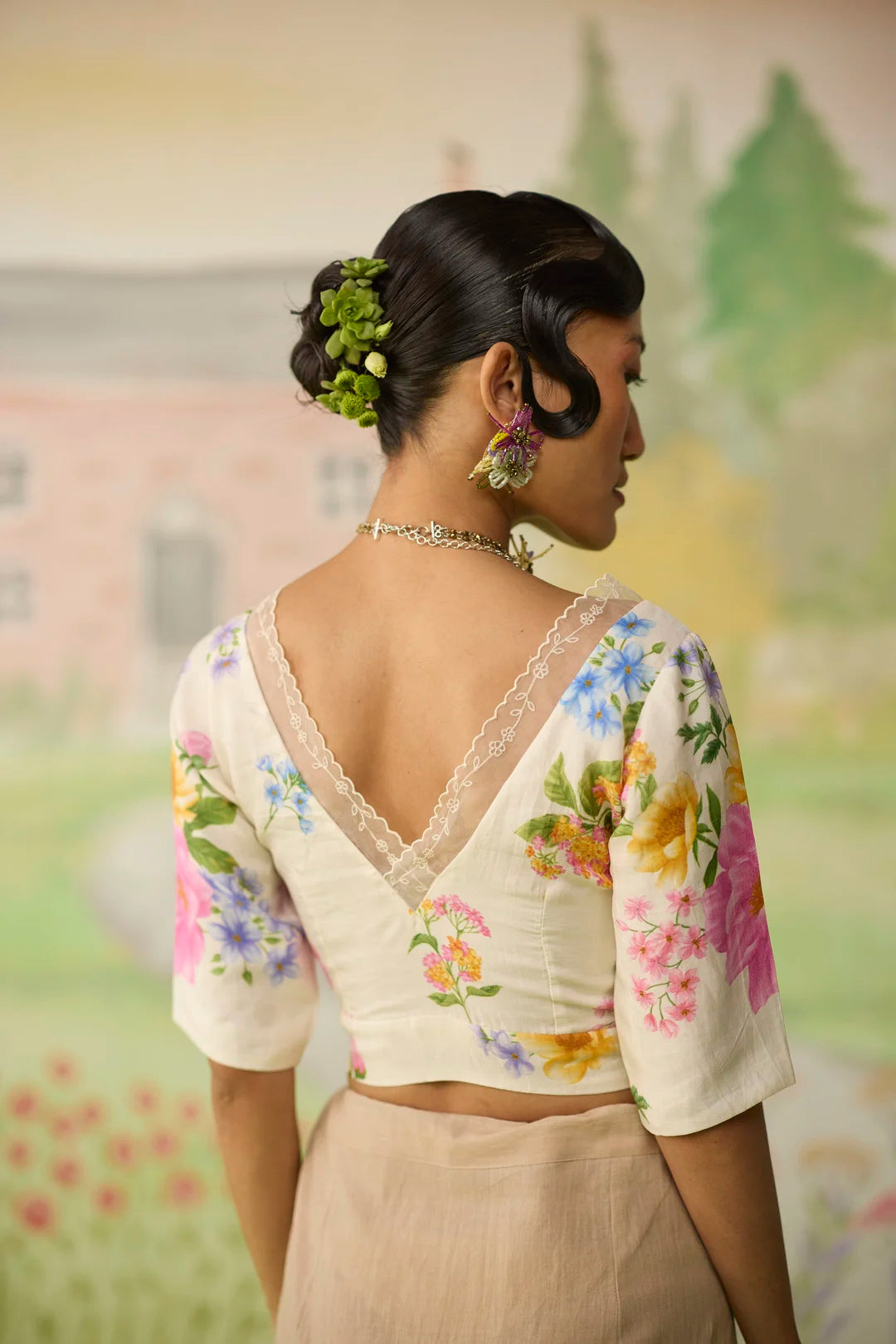 Dew Blouse V Neck Sleeves