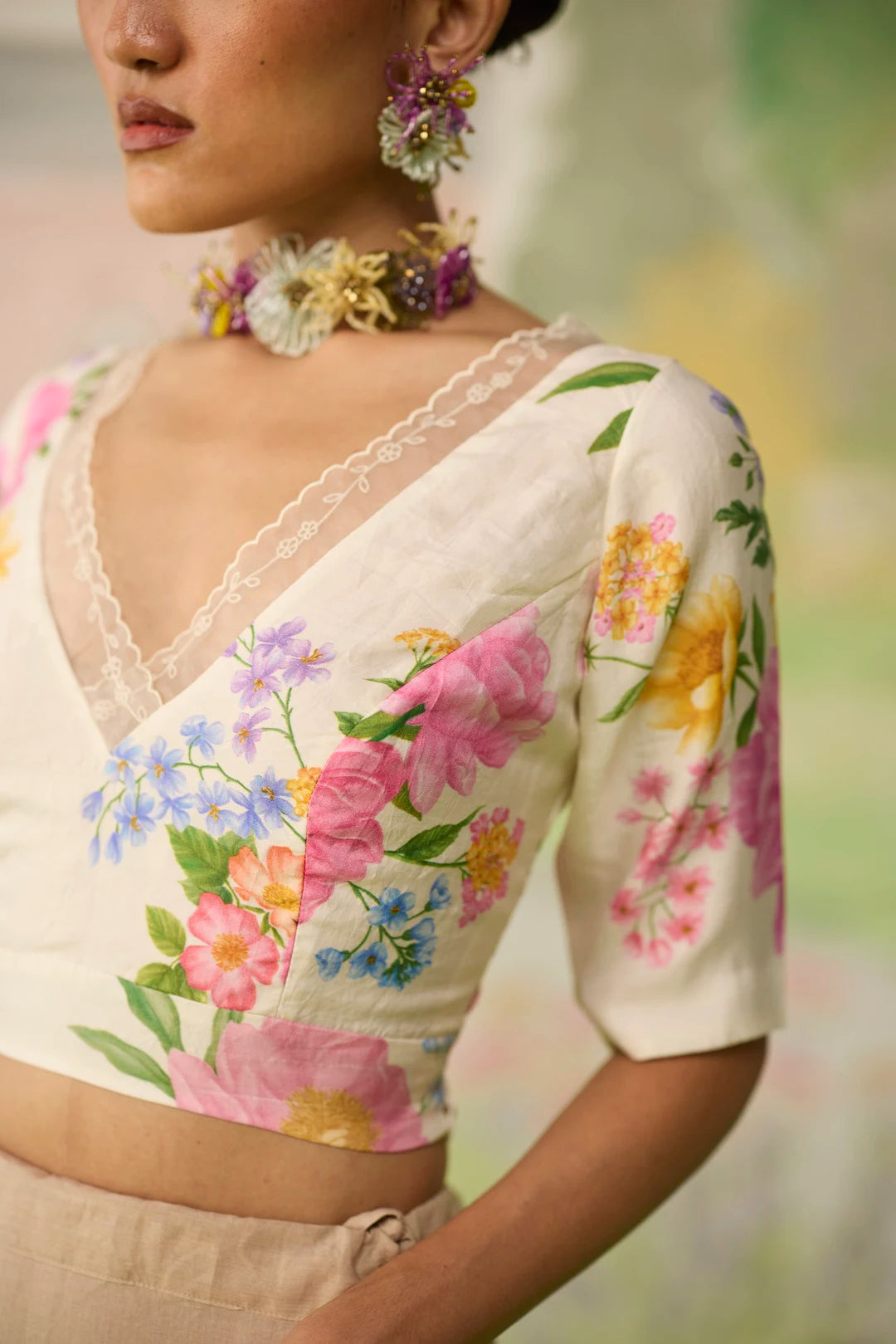 Dew Blouse V Neck Sleeves