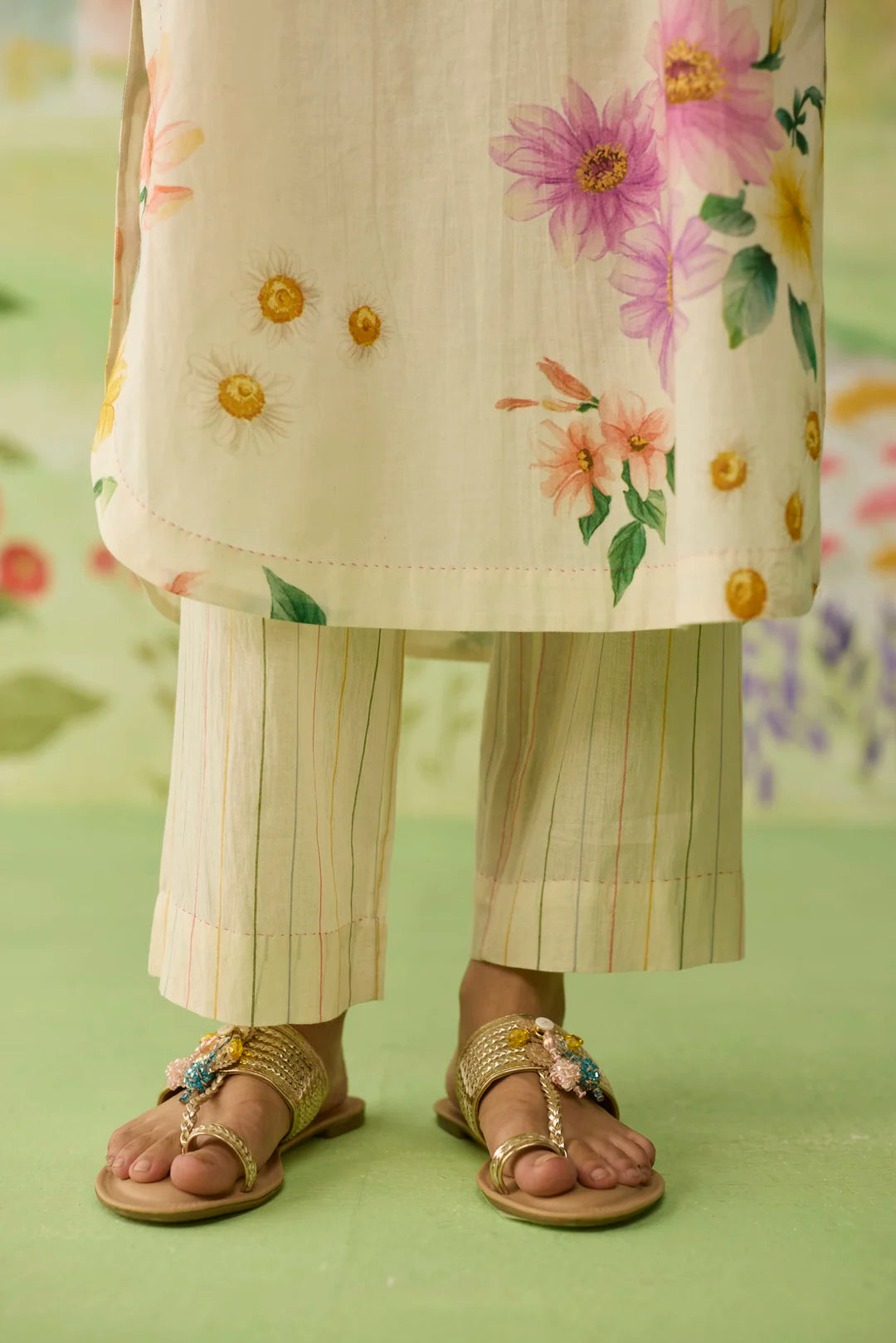 Off-white Daisy Long Kurta Set
