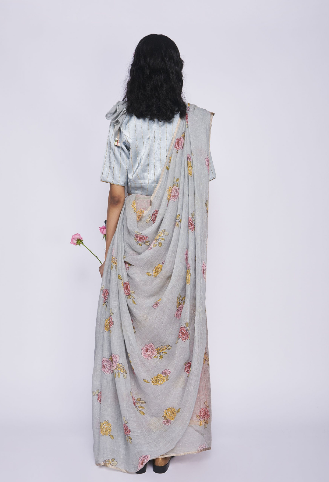 Handwoven Linen Sari with Silk Core Zari Border