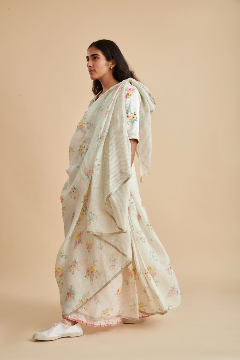 Holly Linen Sari