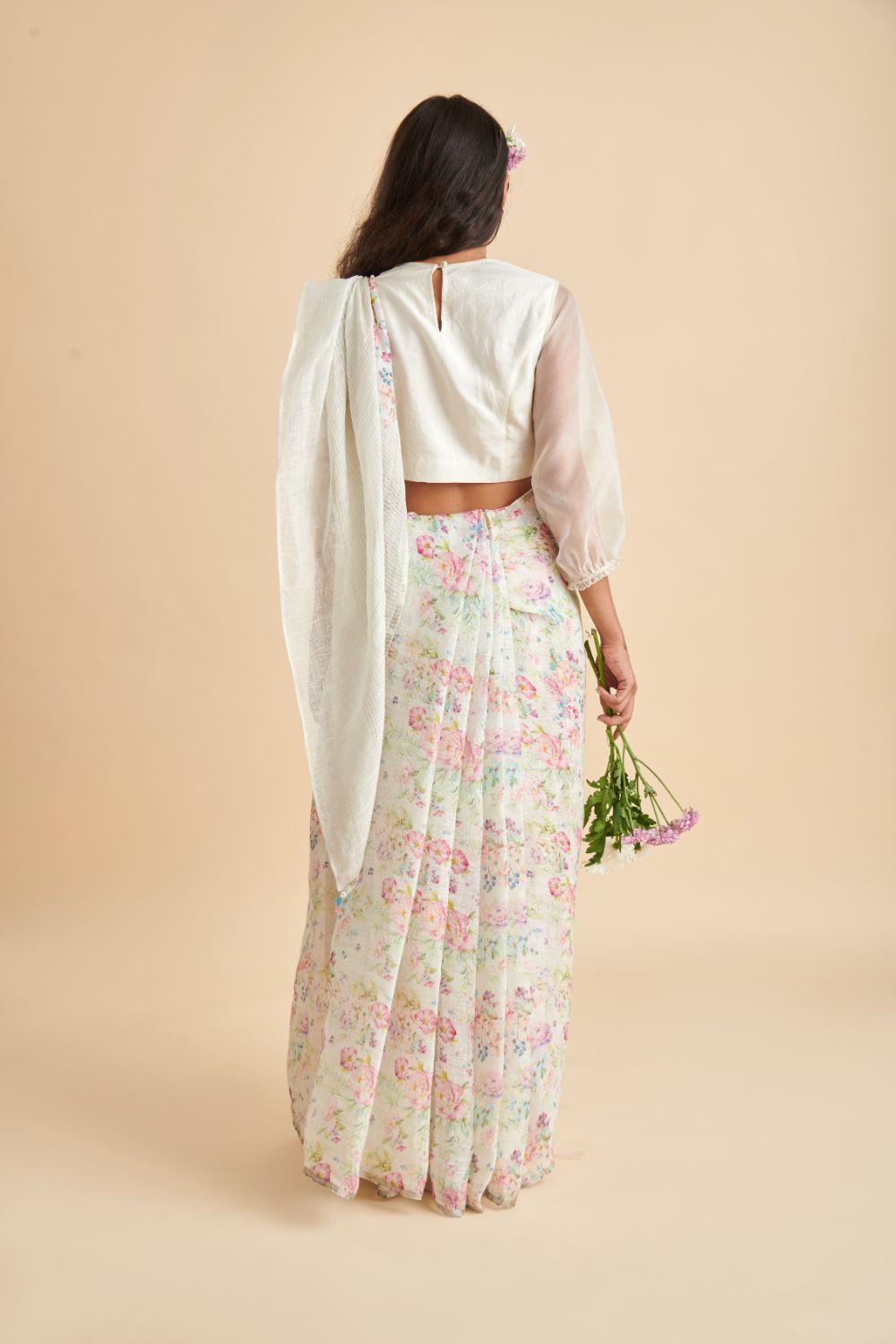 Busy Meadow Linen Sari