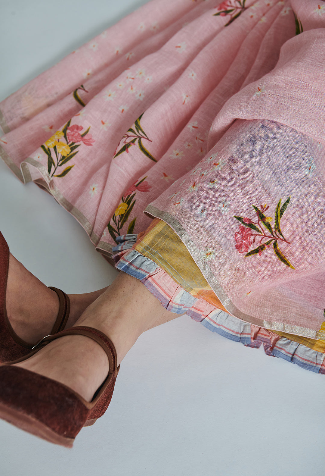 Parijaat Pink Linen Sari